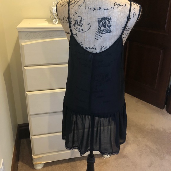 Black tunic top - Picture 2 of 3